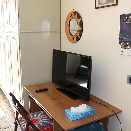 B&B La Contessa Салерно Экстерьер фото