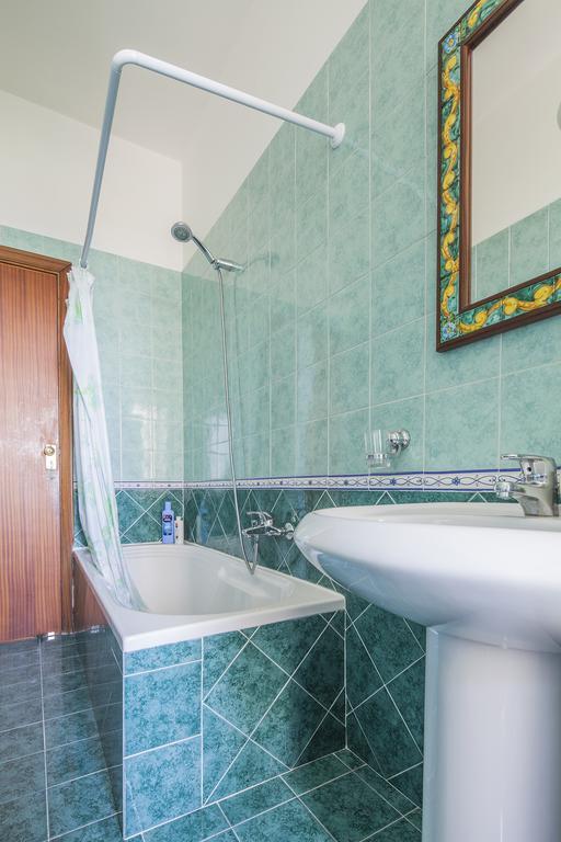 B&B La Contessa Салерно Экстерьер фото